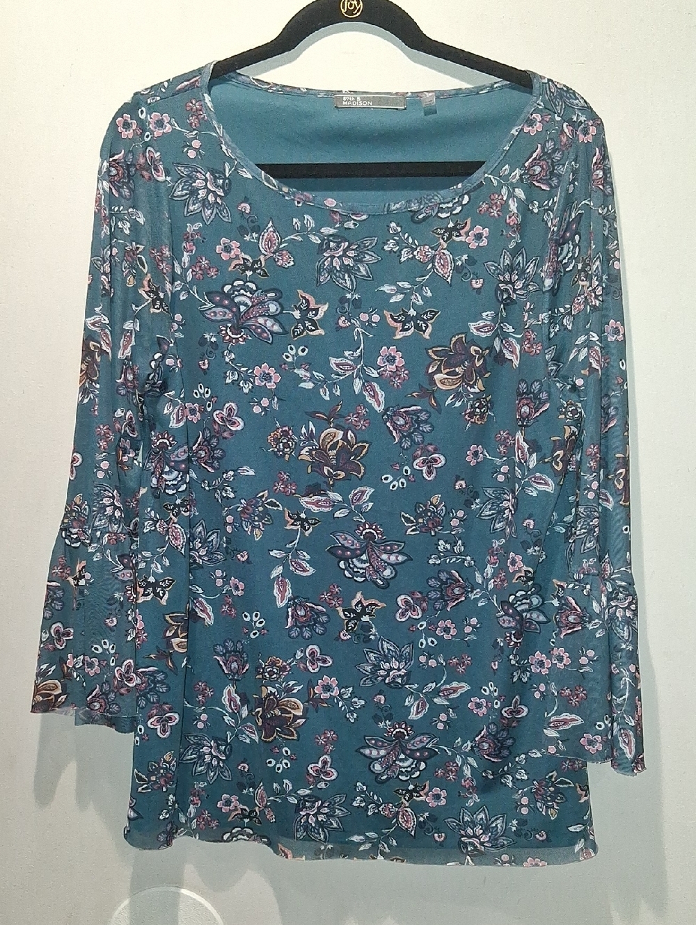 89TH & Madison Ladies Blouse